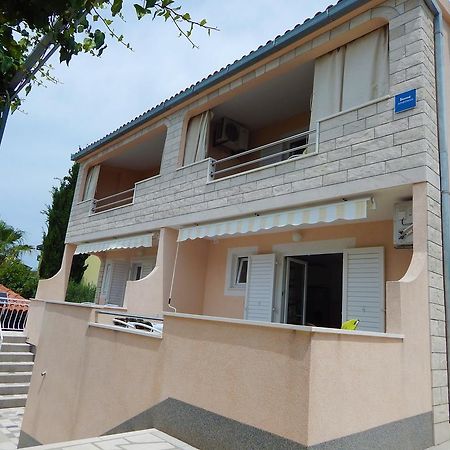 Apartments Nedjeljka Ražanj Exteriér fotografie