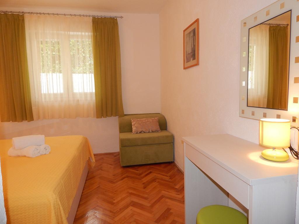Apartments Nedjeljka Ražanj Pokoj fotografie